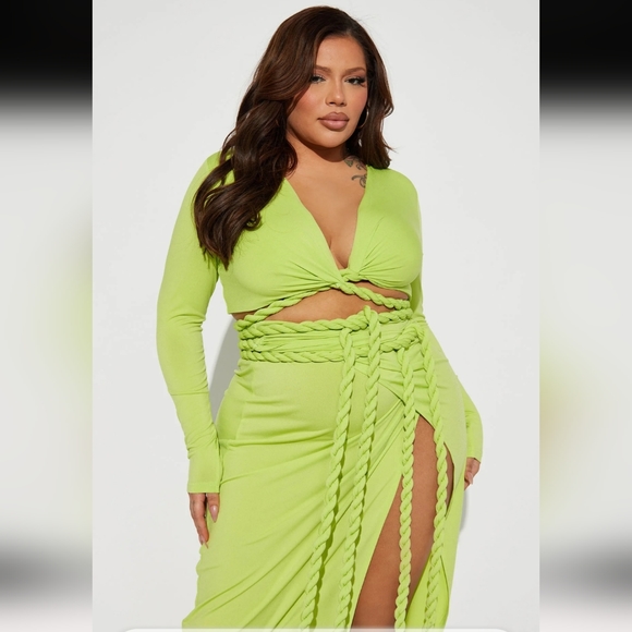 NWT, Fashion Nova skirt set in Lime, 3X - Picture 2 of 5